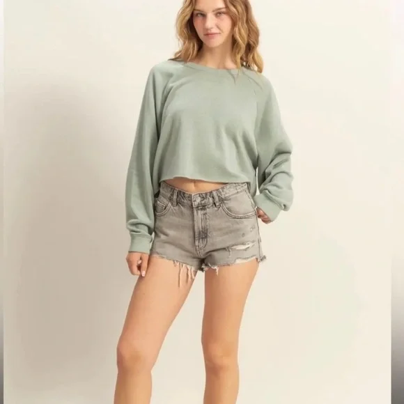Double Zero Laid Back Sage Green Crop Sweatshirt — Size L - Picture 5 of 5